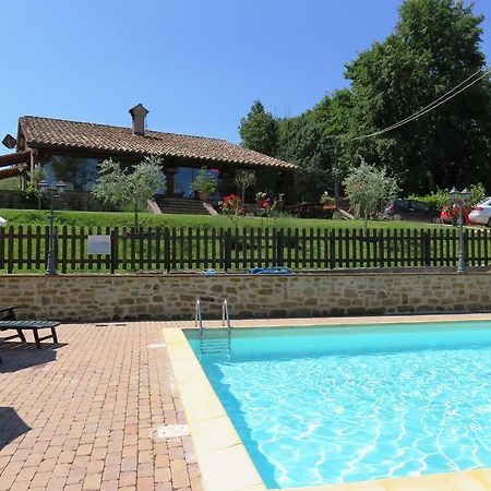 Agriturismo Ponte Di Riocchio 구비오 외부 사진
