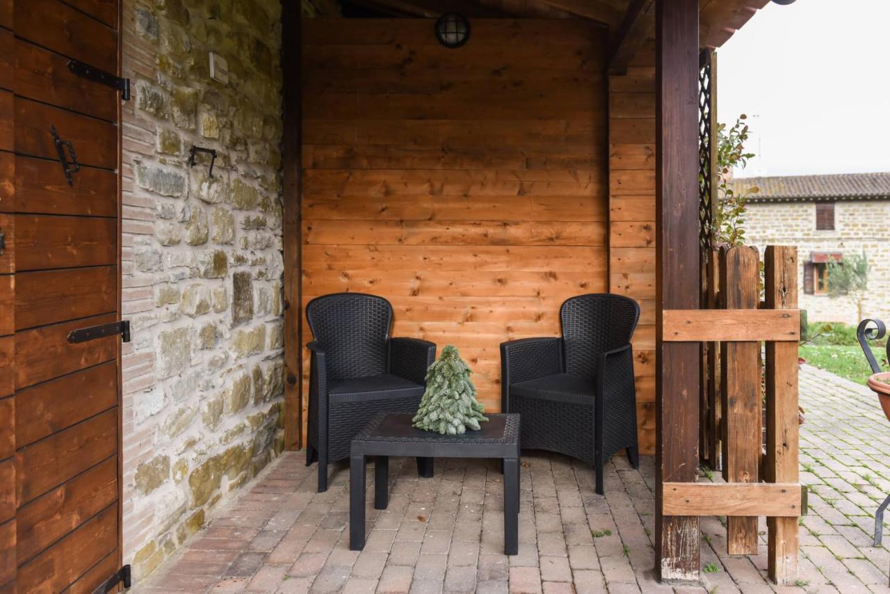 Agriturismo Ponte Di Riocchio 구비오 외부 사진