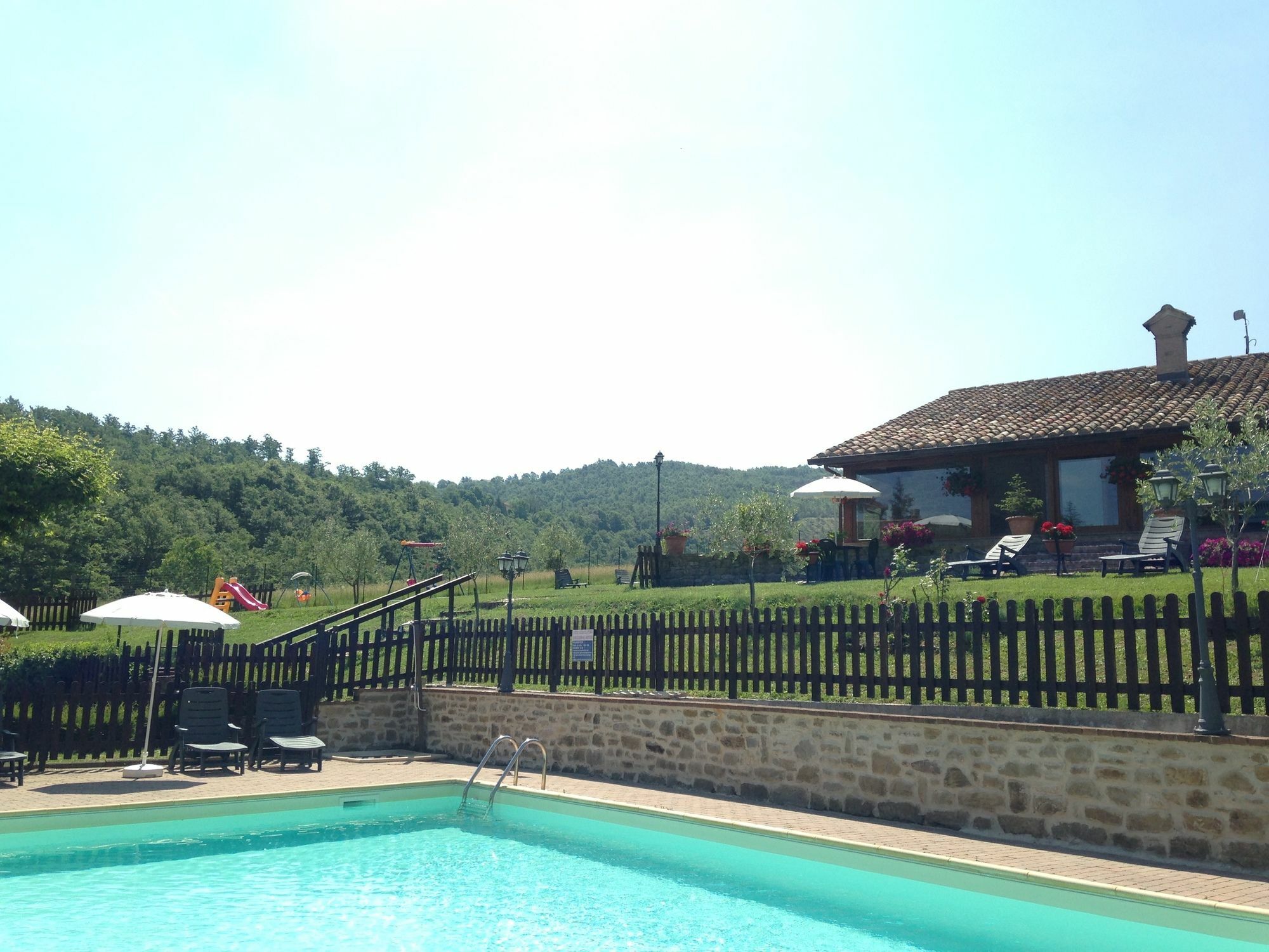 Agriturismo Ponte Di Riocchio 구비오 외부 사진